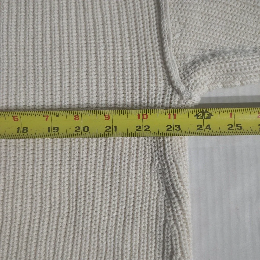 American Eagle Womens Medium Cream‎ Ribbed Knit Crewneck Sweater Drop Shoulder